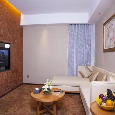 Ramada Plaza Huizhou East Hotel Exterior photo