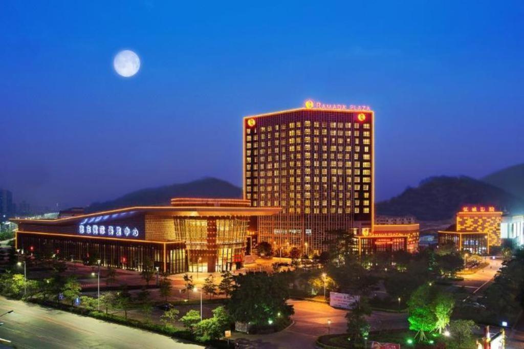 Ramada Plaza Huizhou East Hotel Exterior photo