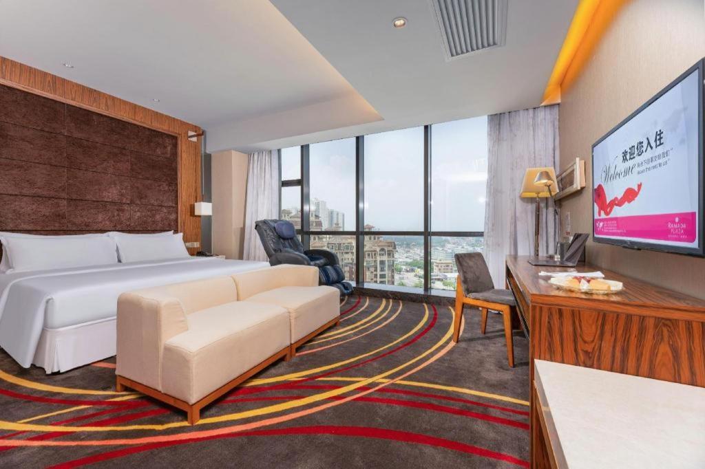 Ramada Plaza Huizhou East Hotel Exterior photo