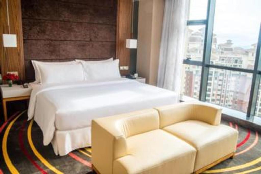 Ramada Plaza Huizhou East Hotel Exterior photo