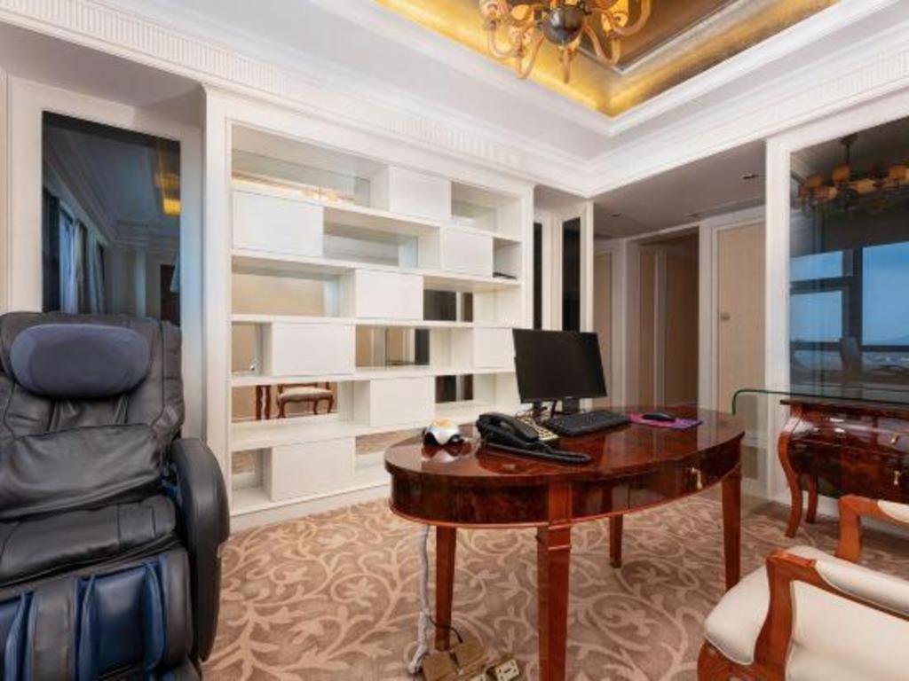 Ramada Plaza Huizhou East Hotel Exterior photo