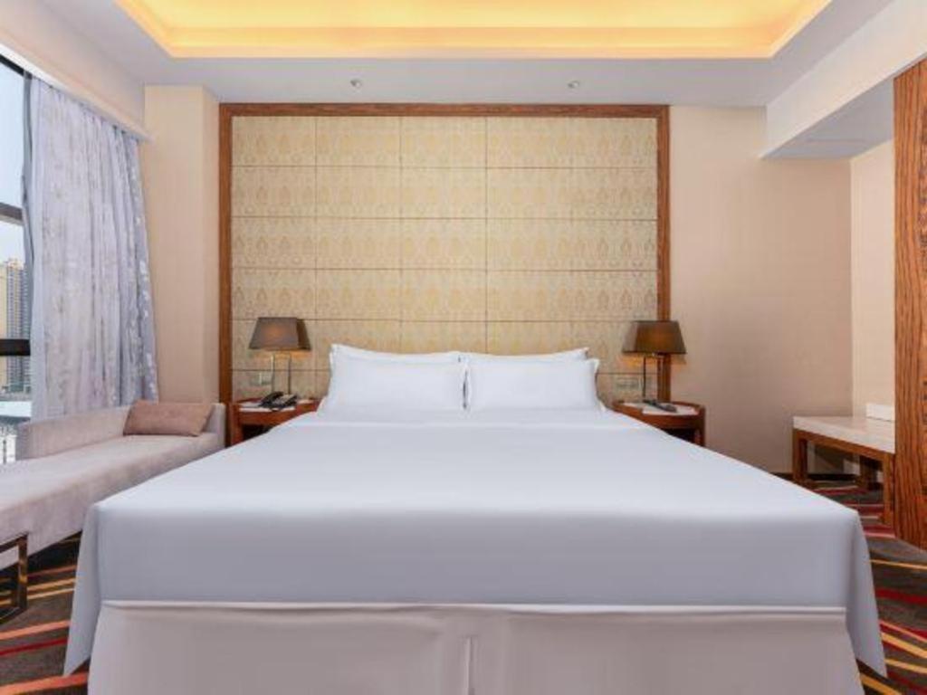 Ramada Plaza Huizhou East Hotel Exterior photo