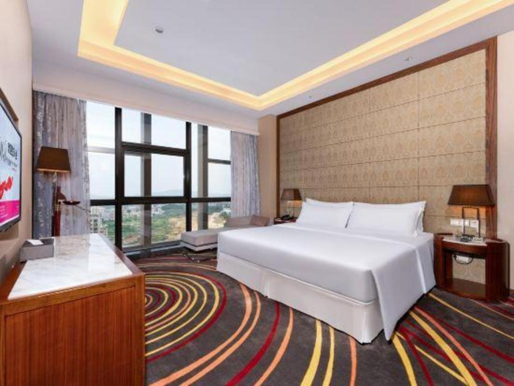 Ramada Plaza Huizhou East Hotel Exterior photo